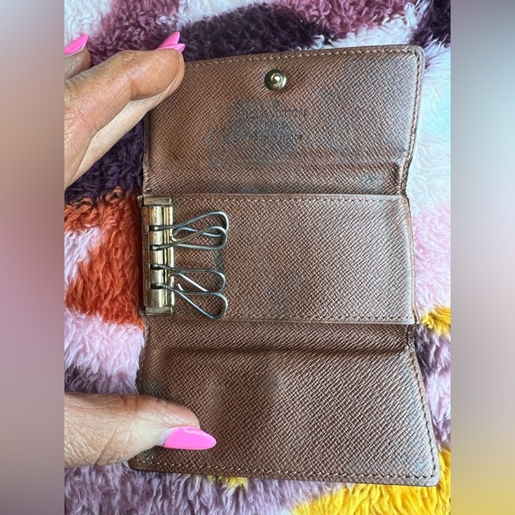 Authentic Louis Vuitton Key Wallet - Picture 4 of 6
